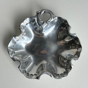 Vintage Double Leaf Candy Trinket Dish Silver Art Deco Old World Cottagecore